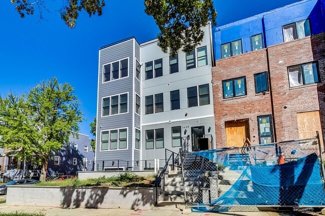 Building Photo - H Street Corridor - The George