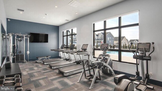 Building Photo - 208 Segel Dr