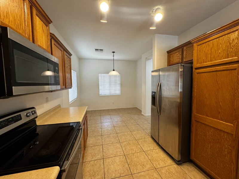 Building Photo - 5308 W Glass Ln