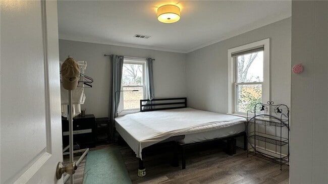 Building Photo - 7040 Alan Thomas Rd