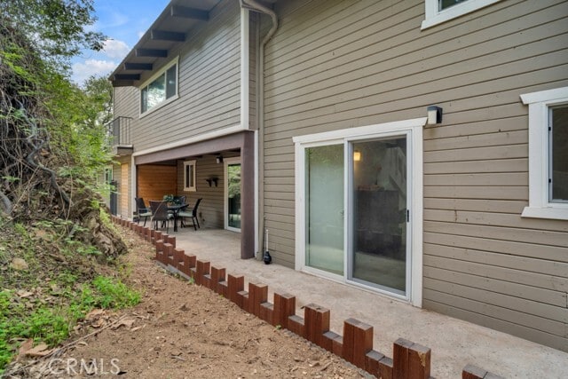 Building Photo - 850 Country Club Dr