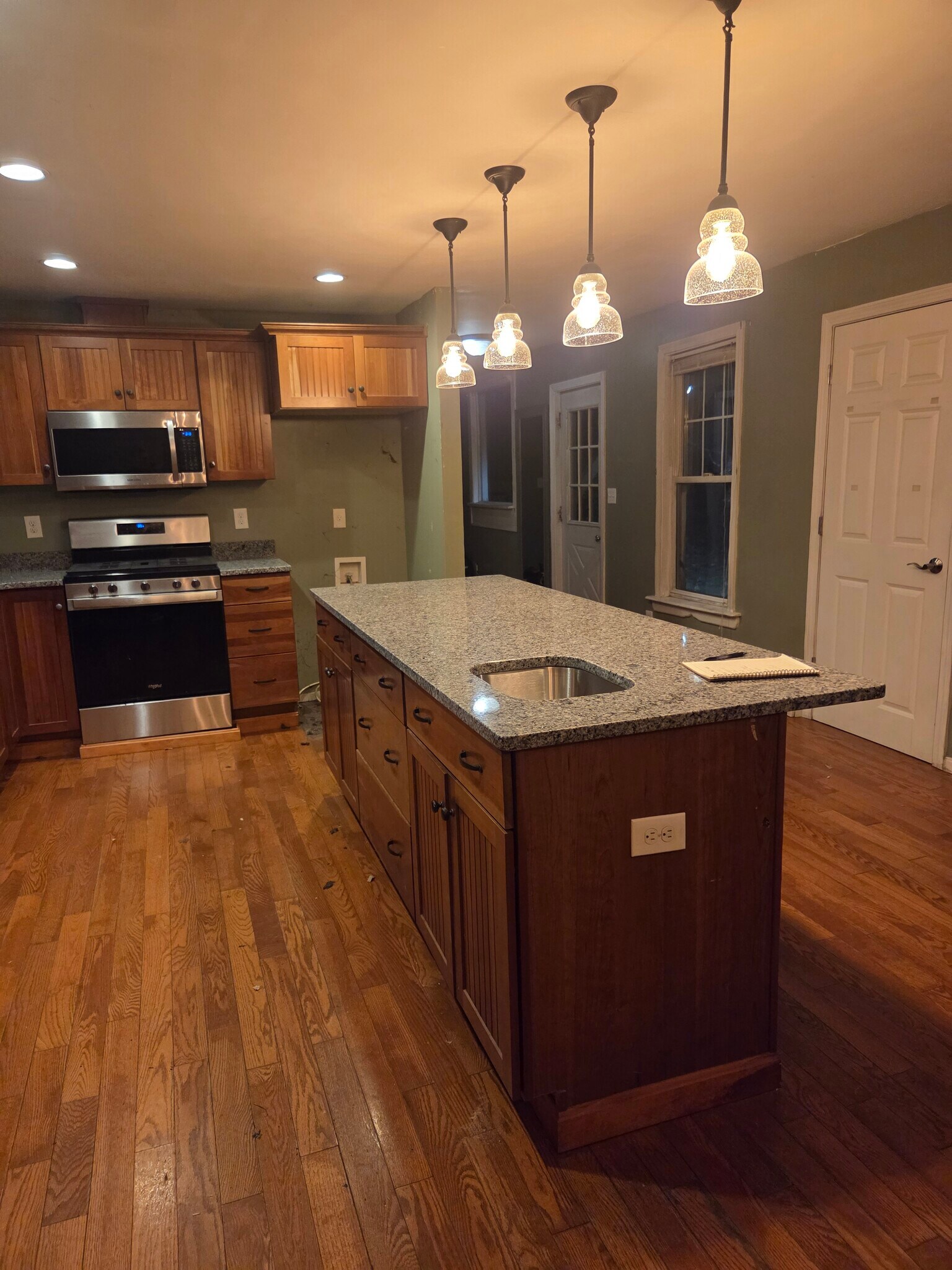 Kitchen Island w/ second sink - 40 Henry Bridge Rd