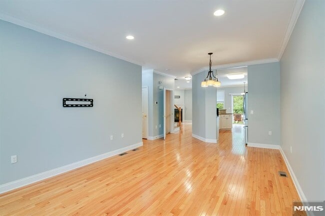 Building Photo - 1503 Whitney Ln