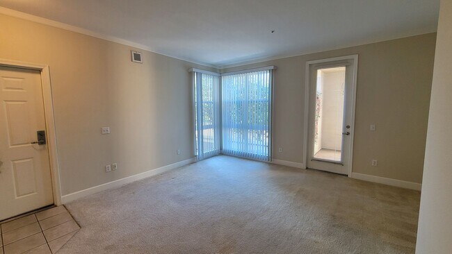 Building Photo - Epic REA - Great 1 BR/1 BA Condo w/Parking in Montebello Community of Cupertino