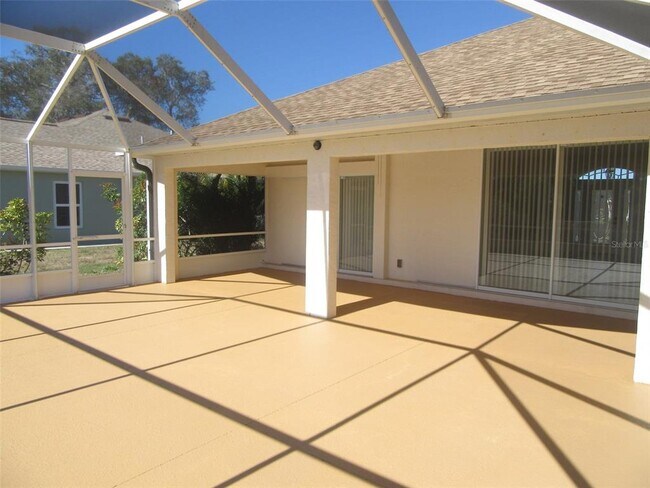 Building Photo - 8171 Rocliff Ave