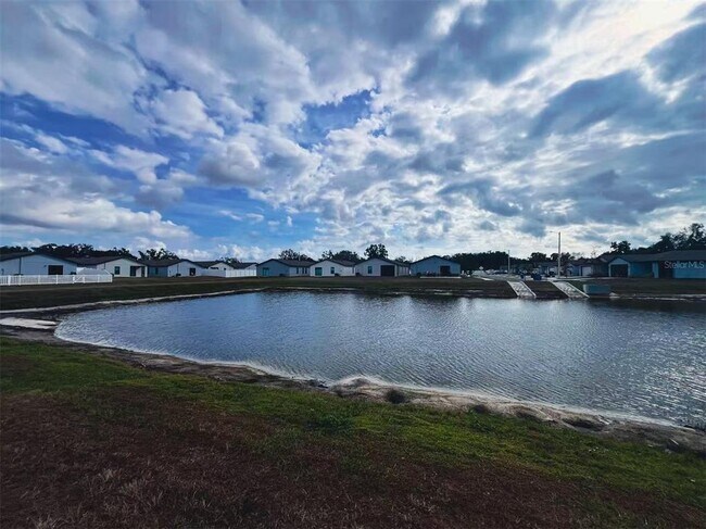 Building Photo - 5755 Deep River Ave