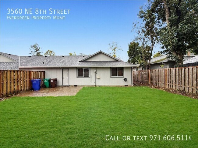 Building Photo - 3560 NE 8th St