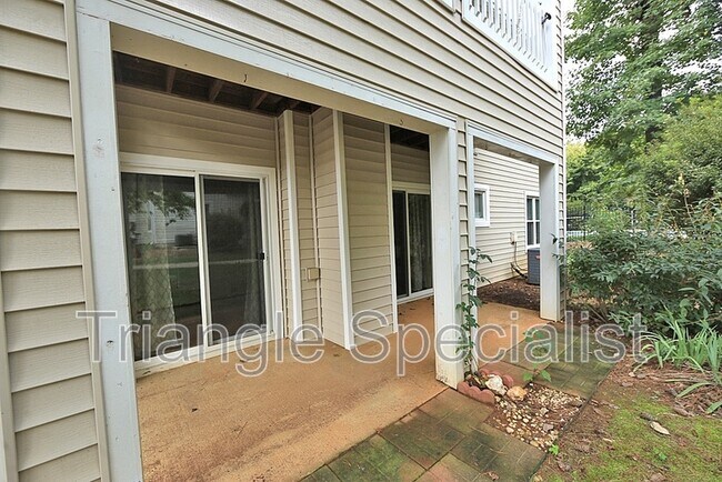 Building Photo - 6020 Winterpointe Ln