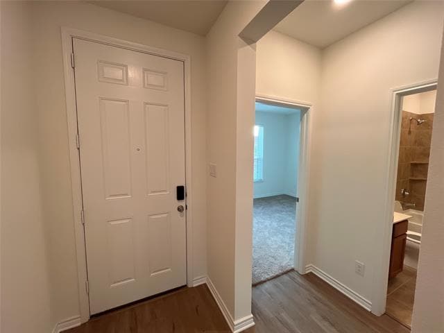 Building Photo - 2504 Wesley Ave