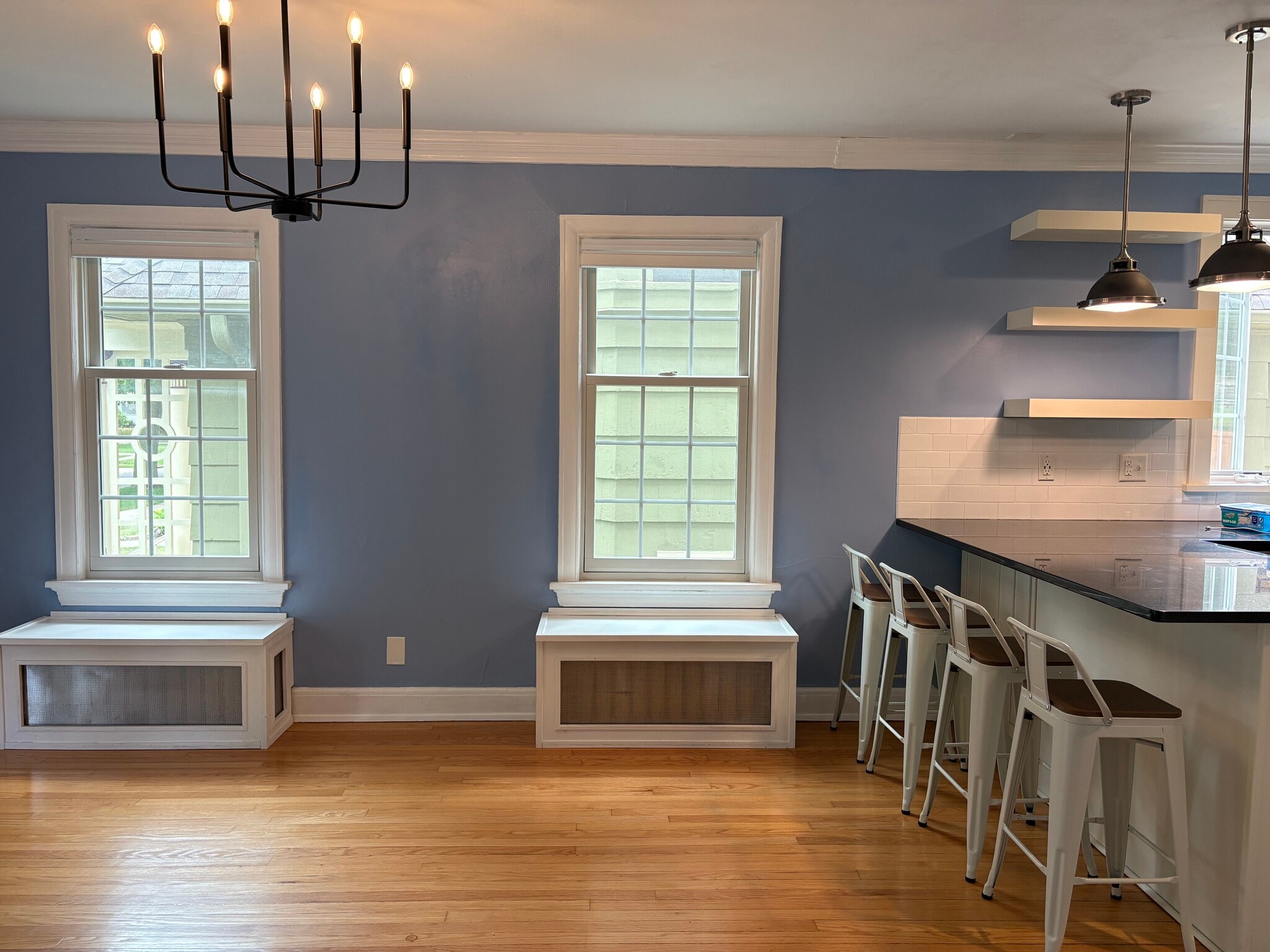 Dining room - 2219 E Marion St
