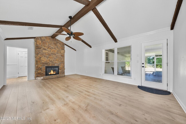 Building Photo - 6201 Grayling Dr