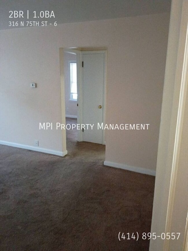Building Photo - 316 N 75th St