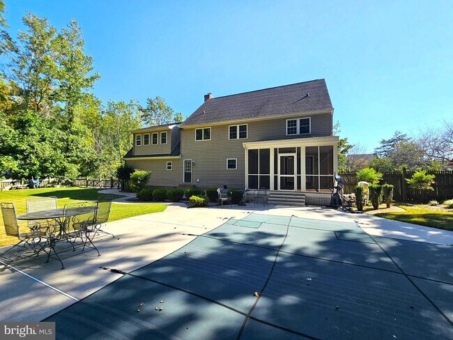 Building Photo - 5641 Scottish Highlands Cir
