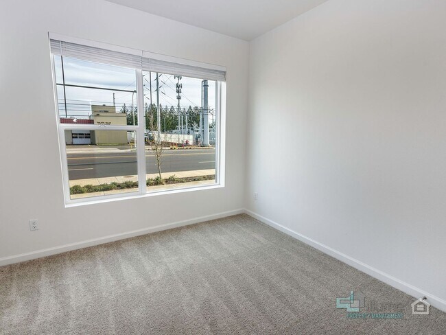 Building Photo - Brand New Beautiful 2-Bedroom, 2.5-Bathroom Home in Reed's Crossing