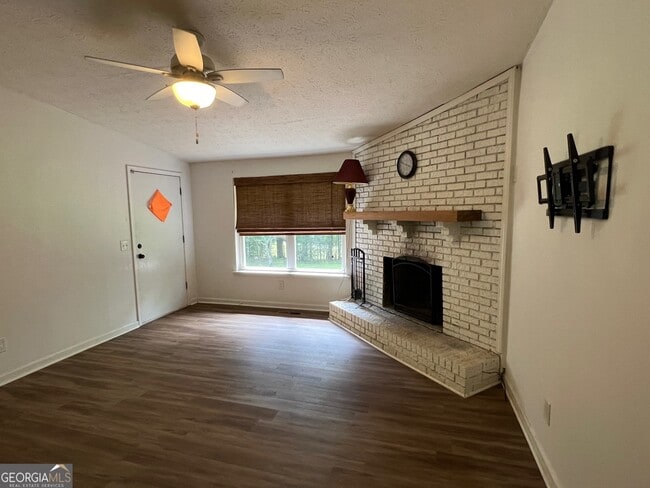Building Photo - 6392 GA-5
