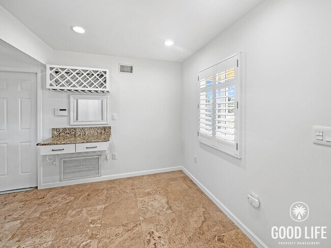 Building Photo - Inviting 3B/1BA Home in Imperial Beach with Patio, Driveway Parking and Coastal Proximity