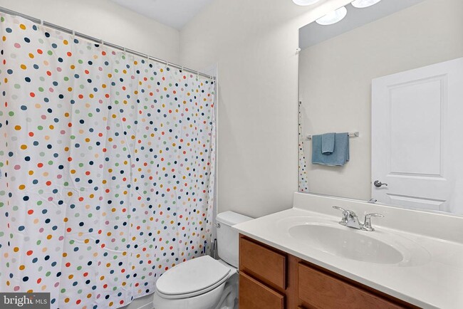 Building Photo - 15292 Westham Ct