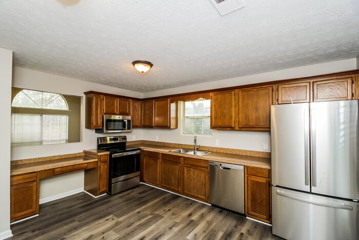 Building Photo - 3078 Jessica Dr