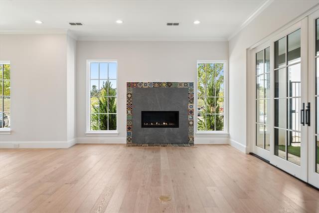 Building Photo - 2959 Sunset Blvd