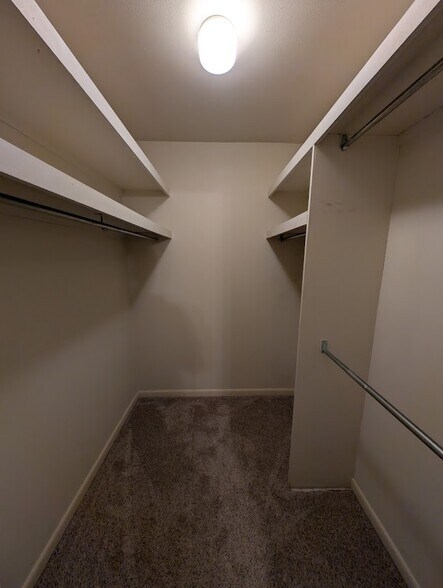Building Photo - 220 Doucet Rd