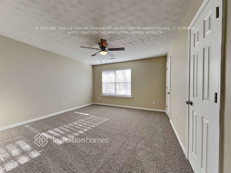 Building Photo - 835 Roxfield Ct NE
