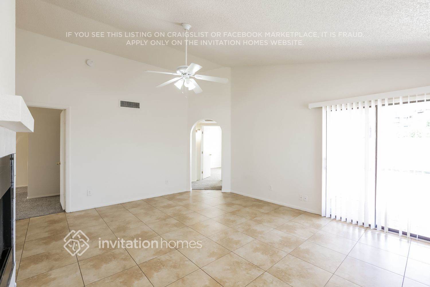 Building Photo - 8917 W Indianola Ave