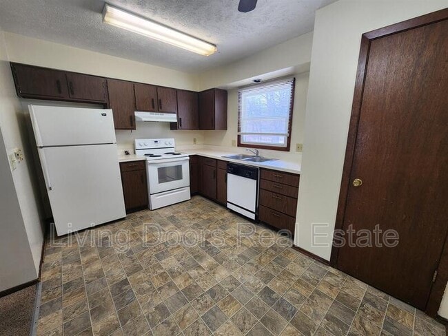Primary Photo - 1505 David Dr