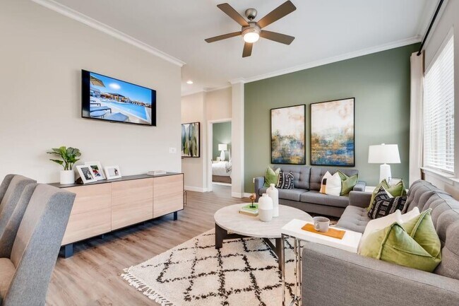 Building Photo - 8500 Comanche Springs Dr
