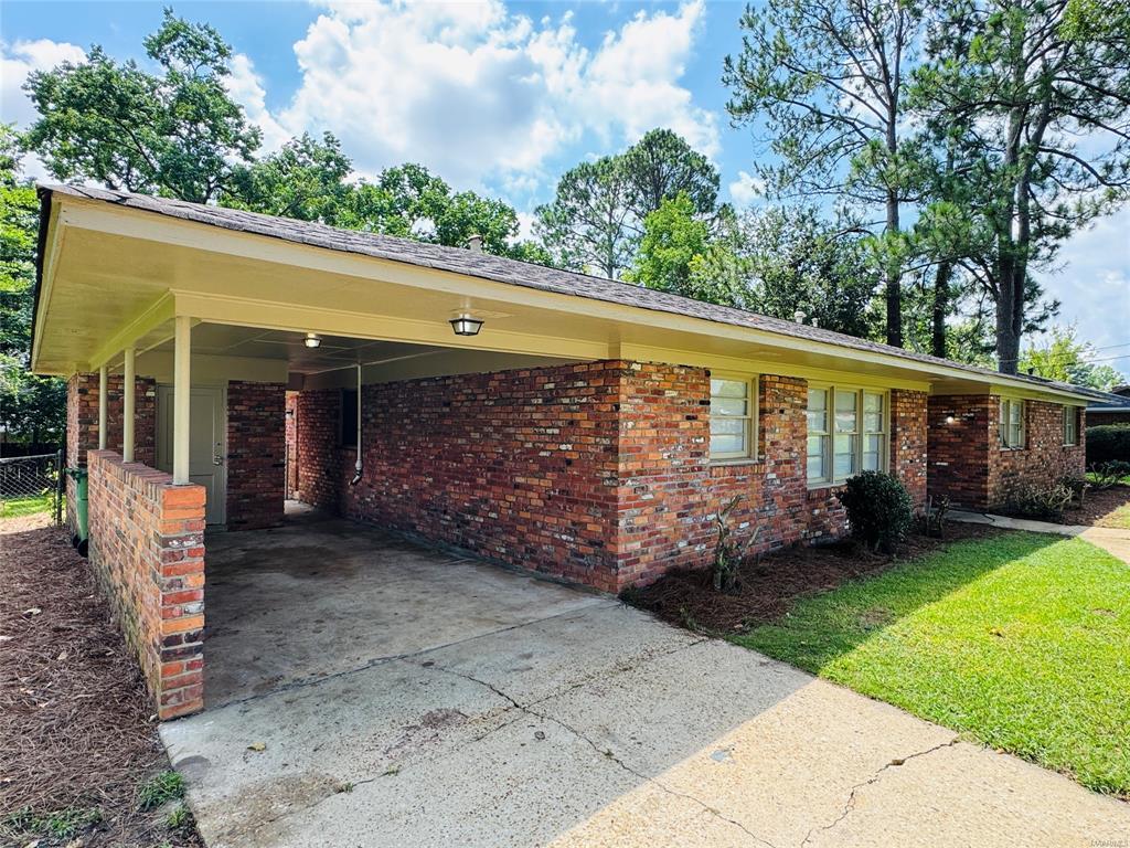 Building Photo - 2649 Burkelaun Dr