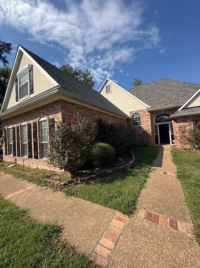 Building Photo - Rental Property