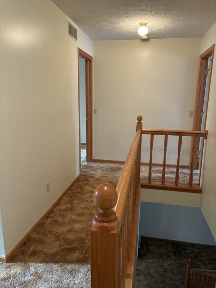 Building Photo - 1248 Boettler Rd