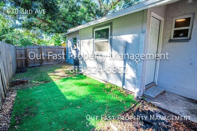 Building Photo - 430 3rd Ave