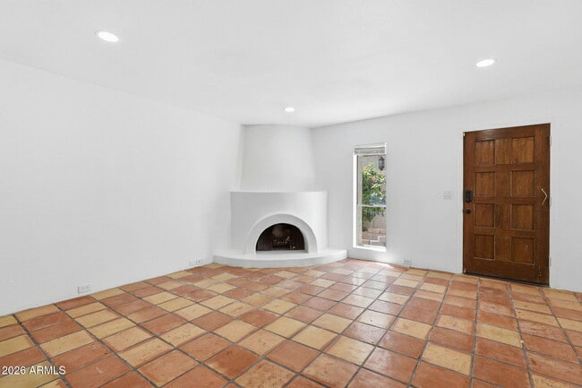 Building Photo - 8825 S 48th St