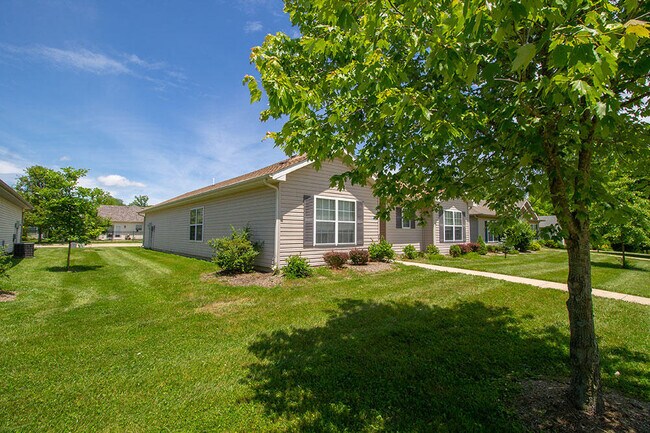 Building Photo - 1881 Harmony St