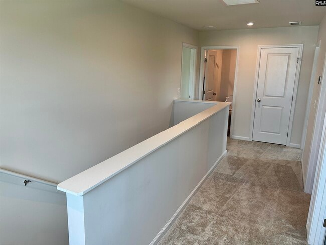 Building Photo - 3032 Blue Brook Ln