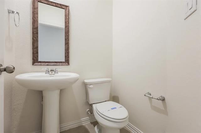 Building Photo - 814 Bonnet Trl
