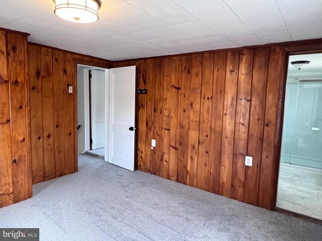 Building Photo - 629 White Horse Ave