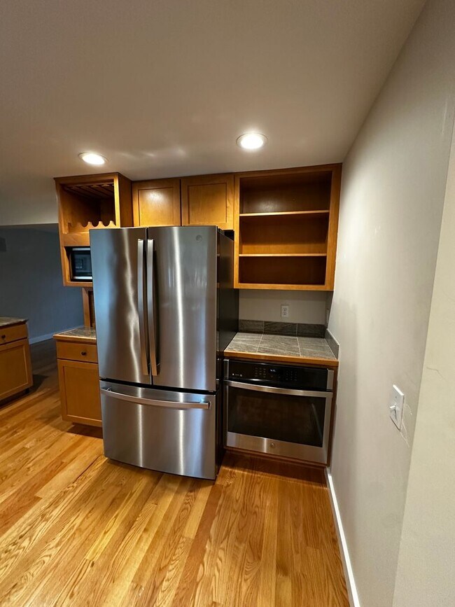 Building Photo - 4 Bed, 3 Bath Home in Hailey, Idaho with Beautiful Mountain Views