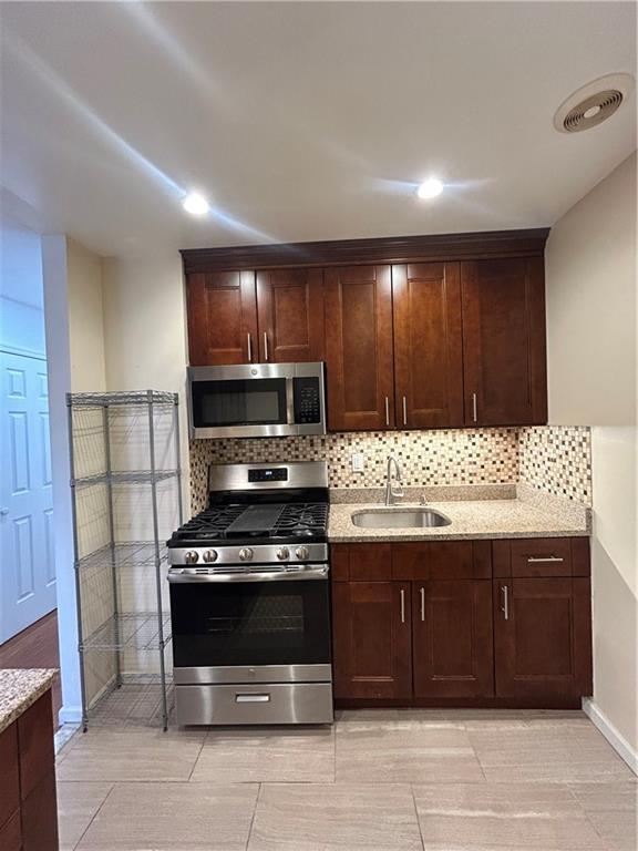 Building Photo - 1474 St Marks Ave