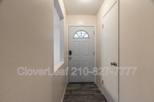 Building Photo - 7627 Pipers Swan St