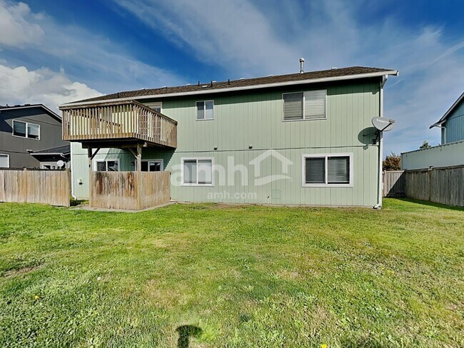 Building Photo - 1327 Whitehouse Ave