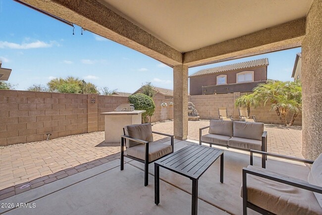 Building Photo - 731 W Mesquite Tree Ln