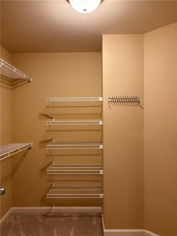 Building Photo - 3725 Spalding Park Dr NW