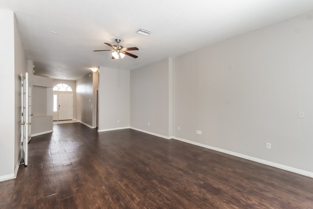 Building Photo - 1107 Crimson Clover Ln