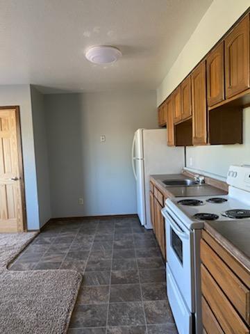 Building Photo - East Dakota Apartments