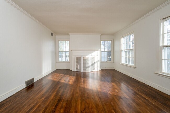 Building Photo - Park Hill Home with Original Details and Updated Kitchen