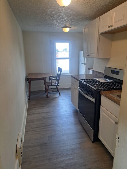 Kitchen - 116 Maryland Ave SW