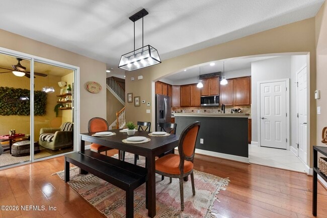 Building Photo - 6209 Eclipse Cir