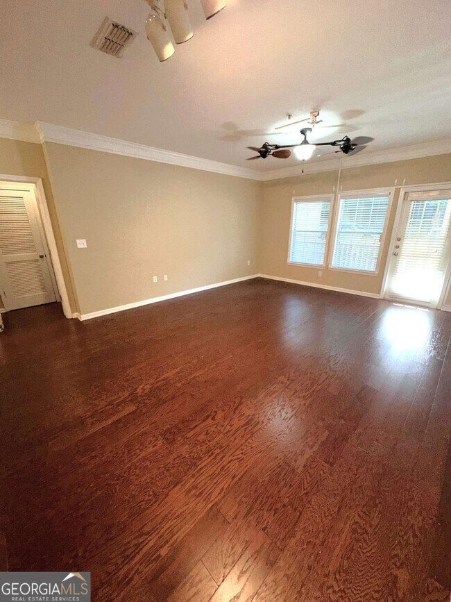 Building Photo - 4105 Westchester Ridge NE