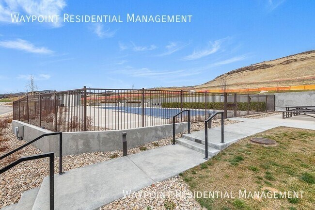 Building Photo - 3570 E Interstellar Ct